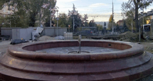 В Волгограде обновляют исторические фонтаны