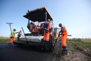 В Волгограде началось обновление подъездных путей к медучреждениям