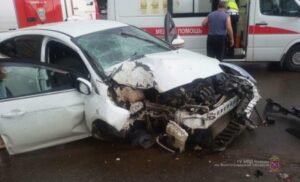 Неопытные волгоградские водители стали виновниками двух аварий