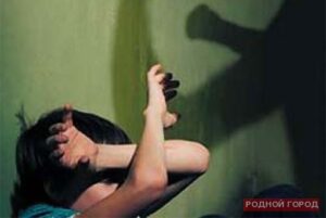 В Волгоградской области 34-летний отчим избил 4-летнего ребенка