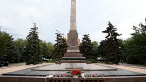Волгоградские заключенные прогулялись по Аллее Героев в честь праздника