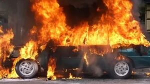 В Волгограде злоумышленники ночью сожгли Volkswagen