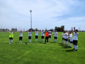 Юные волгоградские футболистки обыграли сверстниц из Казани