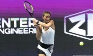 Волгоградская теннисистка вылетела из турнира в Бирмингеме