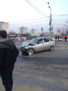 Страшная авария в центре Волгограда: есть пострадавшая