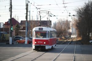 На юге Волгограда завершили этап реконструкции трамвайных путей