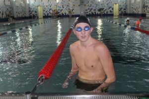 Волгоградский пловец установил два личных рекорда в Кирове