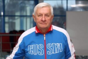 В Волгограде не стало заслуженного тренера России по плаванию Захарова