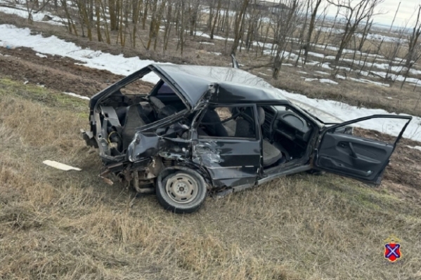 В Волгоградской области произошло смертельное ДТП с выездом на встречку