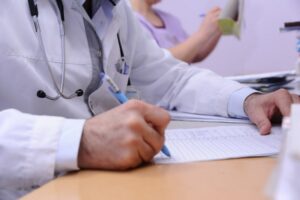 В Волгоградской области заболеваемость пневмонией снизилась на 26%