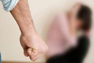 Житель Волгоградской области до смерти избил жену