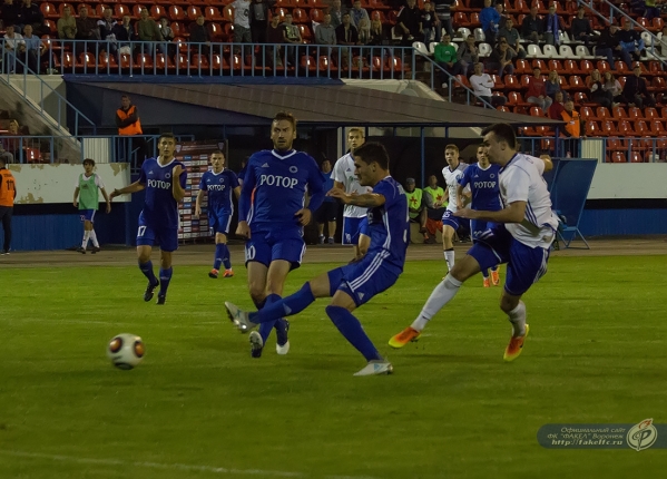 «Ротор-Волгоград» проиграл в гостях «Факелу»