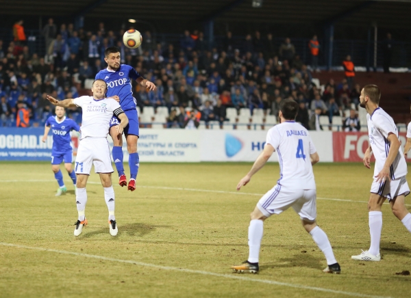 «Ротор-Волгоград» вырвал ничью у «Авангарда»