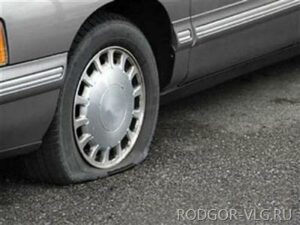 Волгоградец задержан за прокол колес у автомобиля родственника