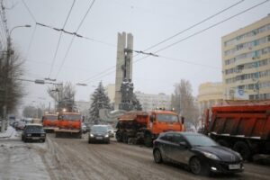 Вечером 26 октября дороги Волгограда парализовали пробки в 8 баллов