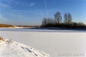 50-летний волгоградец замерз на берегу Безымянного озера