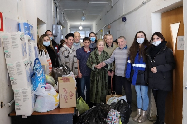 Работники РУСАЛа протянули руку помощи