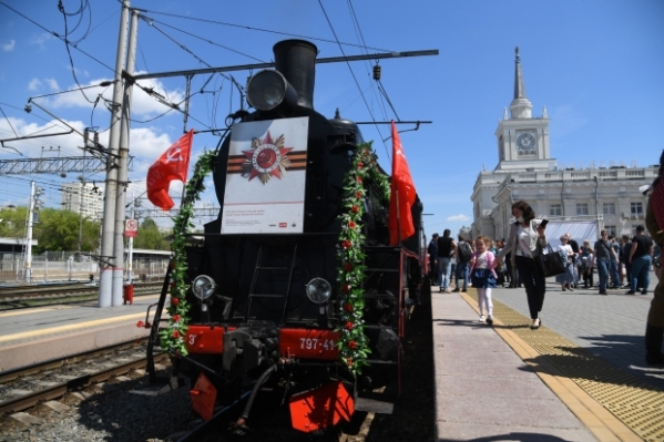 Ретропоезд «Воинский эшелон» сделал остановку в центре Волгограда