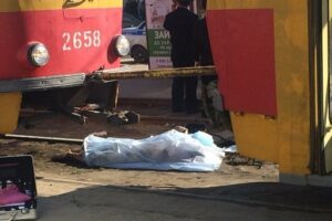 В Волгограде трамвай насмерть сбил 15-летнюю школьницу