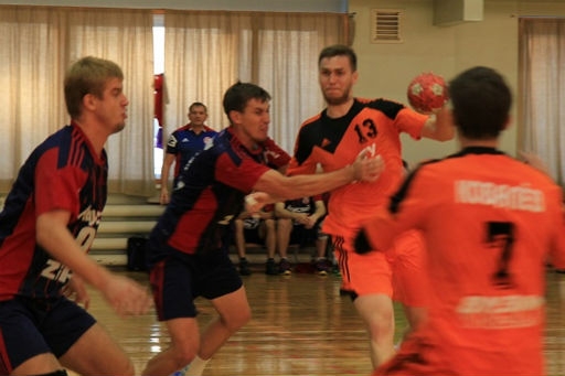 Волгоградский “Каустик” примет соперников из Уфы