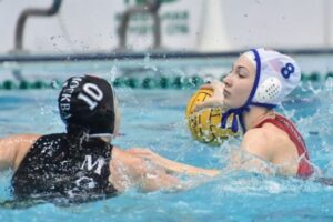 Волгоградские ватерполистки в третий раз кряду победили в Киришах