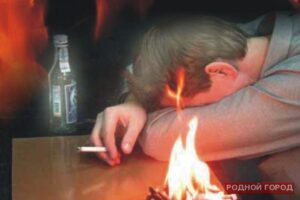 В Волжском из-за пожара в «пятиэтажке» эвакуировали 27 человек