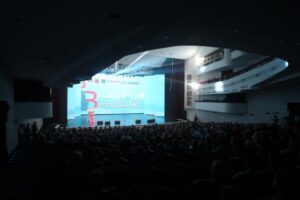 В кинофестивале «Волгоградский факел» примут участие около 100 популярных артистов