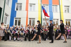 Губернатор поздравил волгоградцев с Днем знаний