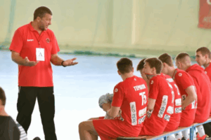 Волгоградские гандболисты обыграли соперников из Северной столицы