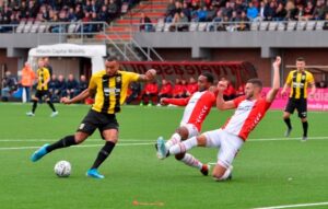 «Витесс» волгоградца Леонида Слуцкого проиграл в гостях «Эммену»