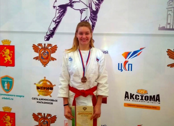 Волгоградка завоевала бронзу чемпионата страны по рукопашному бою