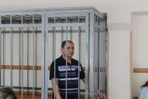 Вымогавшего миллион рублей Юрия Гольдера оставили под арестом в Волгограде