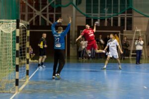 Волгоградский «Каустик» одержал вторую победу в сезоне