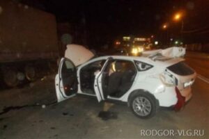 В Волгограде в ДТП погиб 31-летний житель Калмыкии