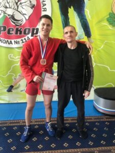 Волгоградец стал призером чемпионата страны по самбо