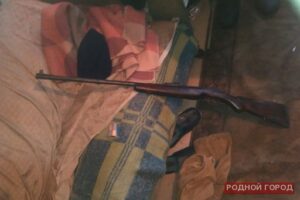 Под Волгоградом уроженец Молдавии хранил наркотики и оружие