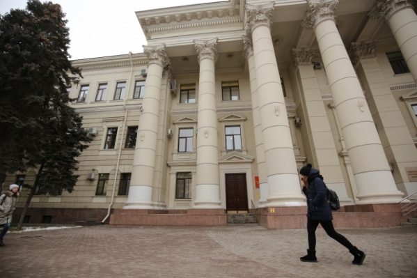 Штат чиновников Волгоградской области сократился на 5,6 %