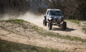 Лучших гонщиков в Волгоград «затянула» грязь!