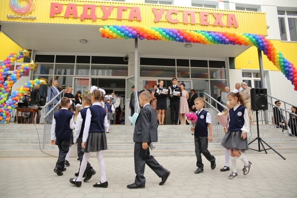 В новой школе-тысячнике Камышина прозвенел первый звонок