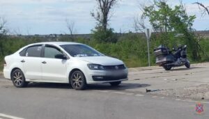 Под Волгоградом в ДТП пострадал мотоциклист и его пассажирка