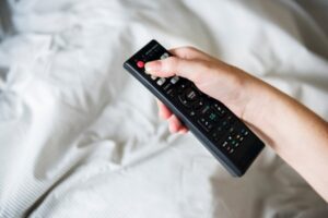 В зону СВО передали конфискованные под Волгоградом телевизоры